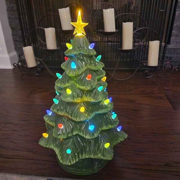 Mr. Christmas Ceramic Tree - Picture 4 of 5